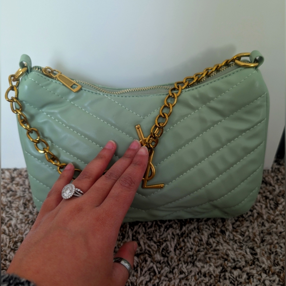 Sage Y Quilted Bag